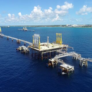 Solutions de transfert entre navires : Charger et décharger de l'énergie en pleine mer