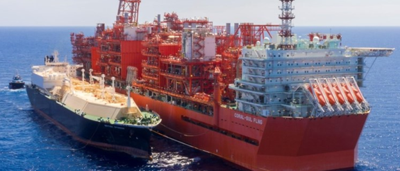 Image décorative pour l'actualité Coral Sul FLNG expédie sa première cargaison de GNL