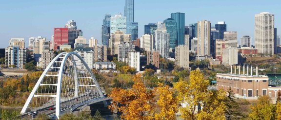 Landscape image of the Alberta ridge and skyline in Canada