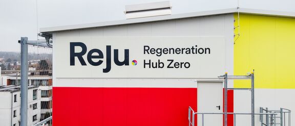 Photo de la façade extérieure du Regeneration Hub Zero