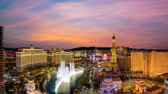 Las Vegas skyline by night